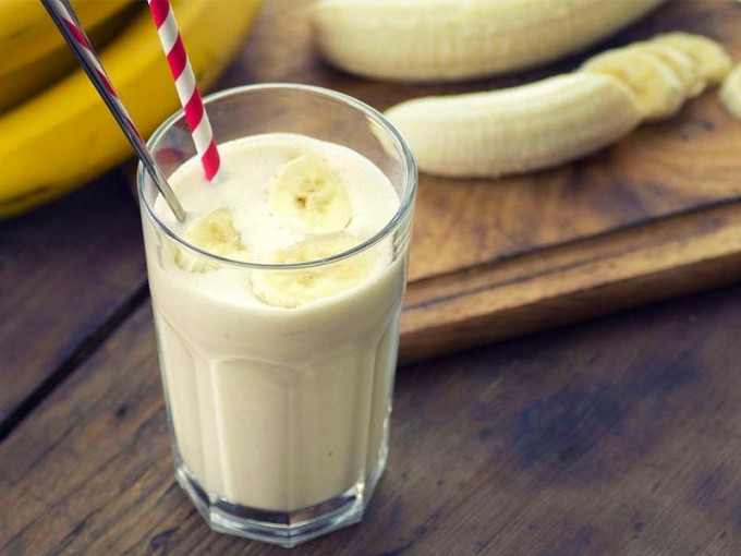 Un petit-déjeuner simple, naturel et rapide : smoothie à la banane